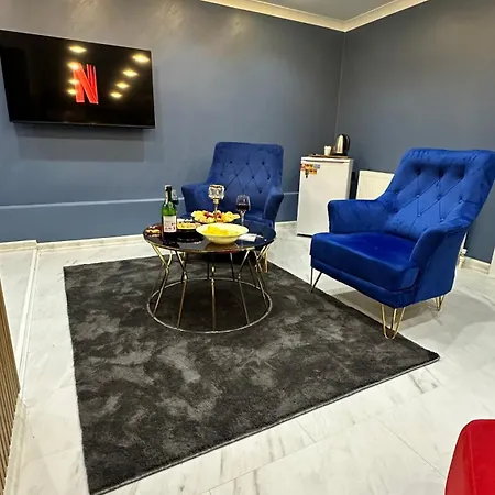Hotel Halic *